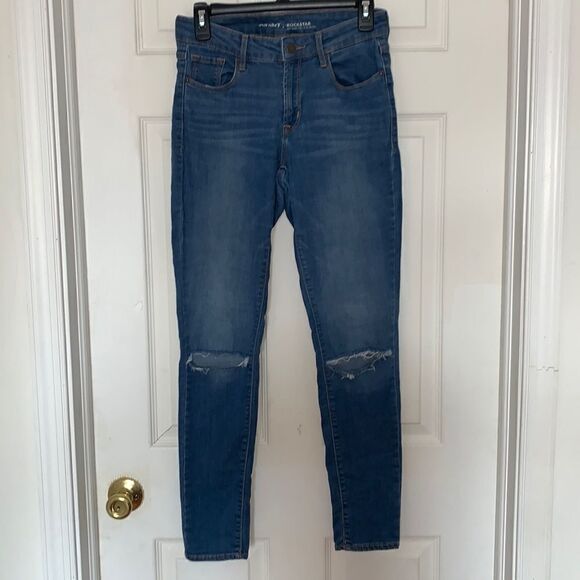 Old Navy Distressed Rockstar Jeans - Picture 1 of 4